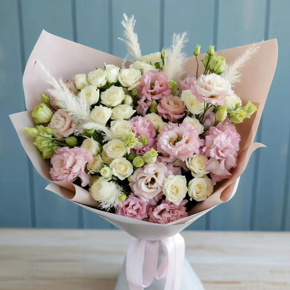 Букет цветов из: Альстромерии и Розы в Жилино-2