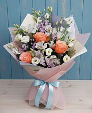 Букет цветов из:  Лизиантусы, Розы, Альстромерии и Гипсофила в Жилино-2