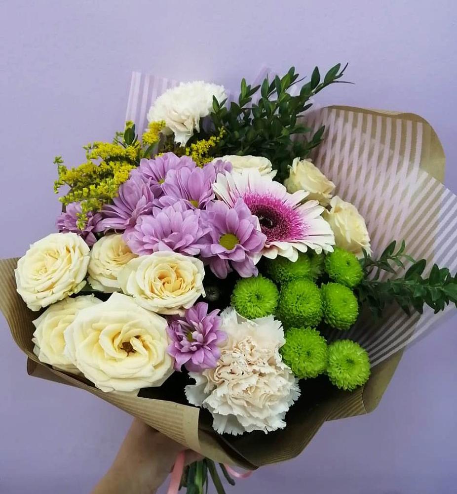 Букет цветов из: Хризантемы, Розы, Гвоздики и Герберы в Жилино-2